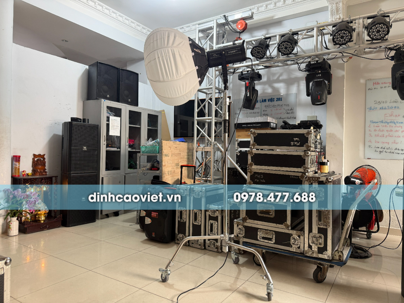 Cho Thuê Đèn Quay Phim Chụp Hình Tại Thanh Phố Hồ Chí Minh